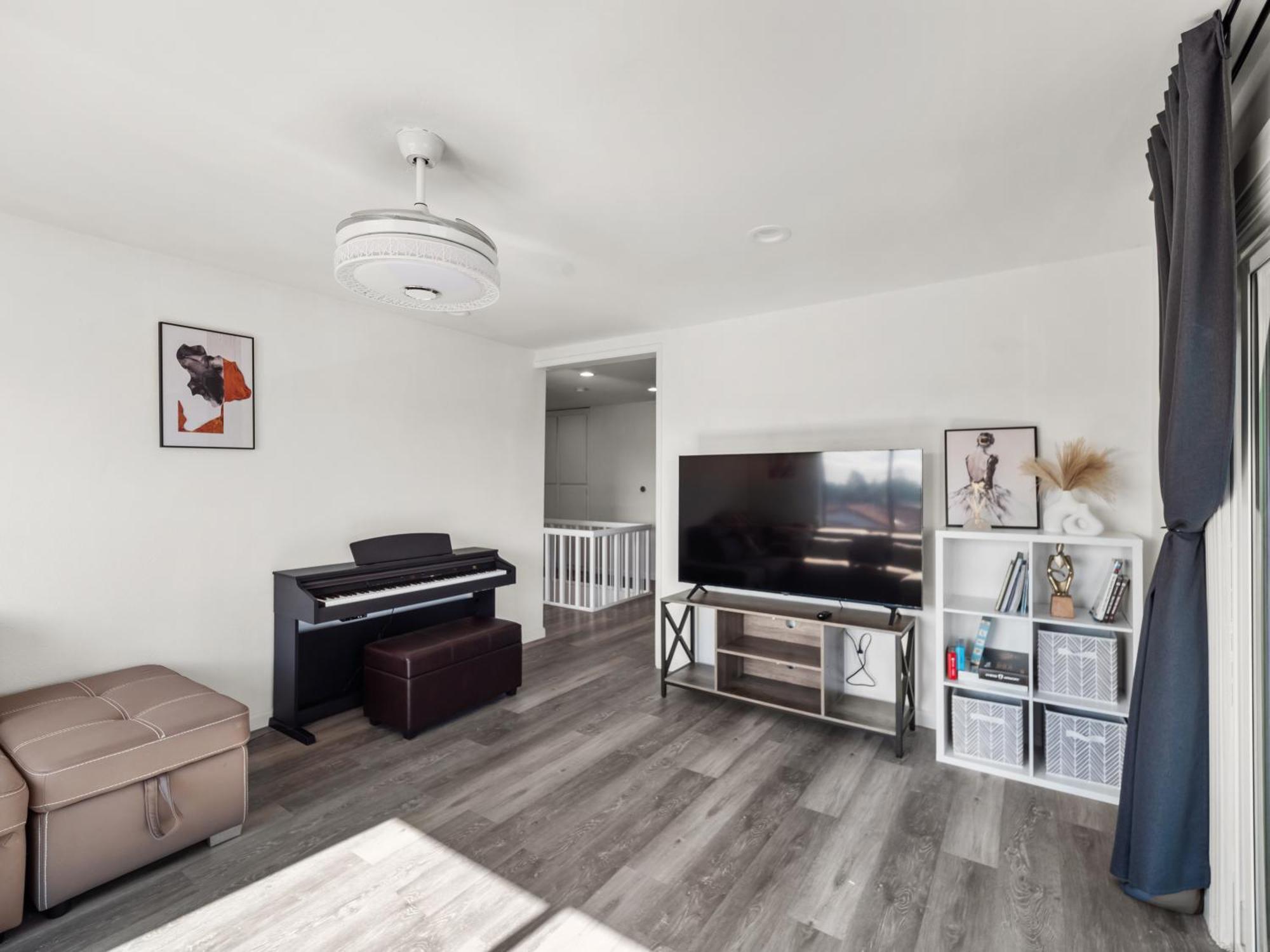 Super Spacious Family Vacation House! * San Diego